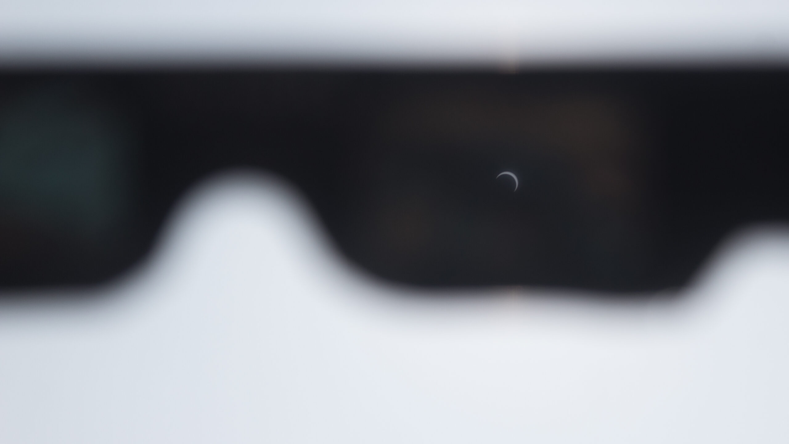 The Gravity Hoax That Rode a Real Eclipse: Anatomy of a Viral Lie